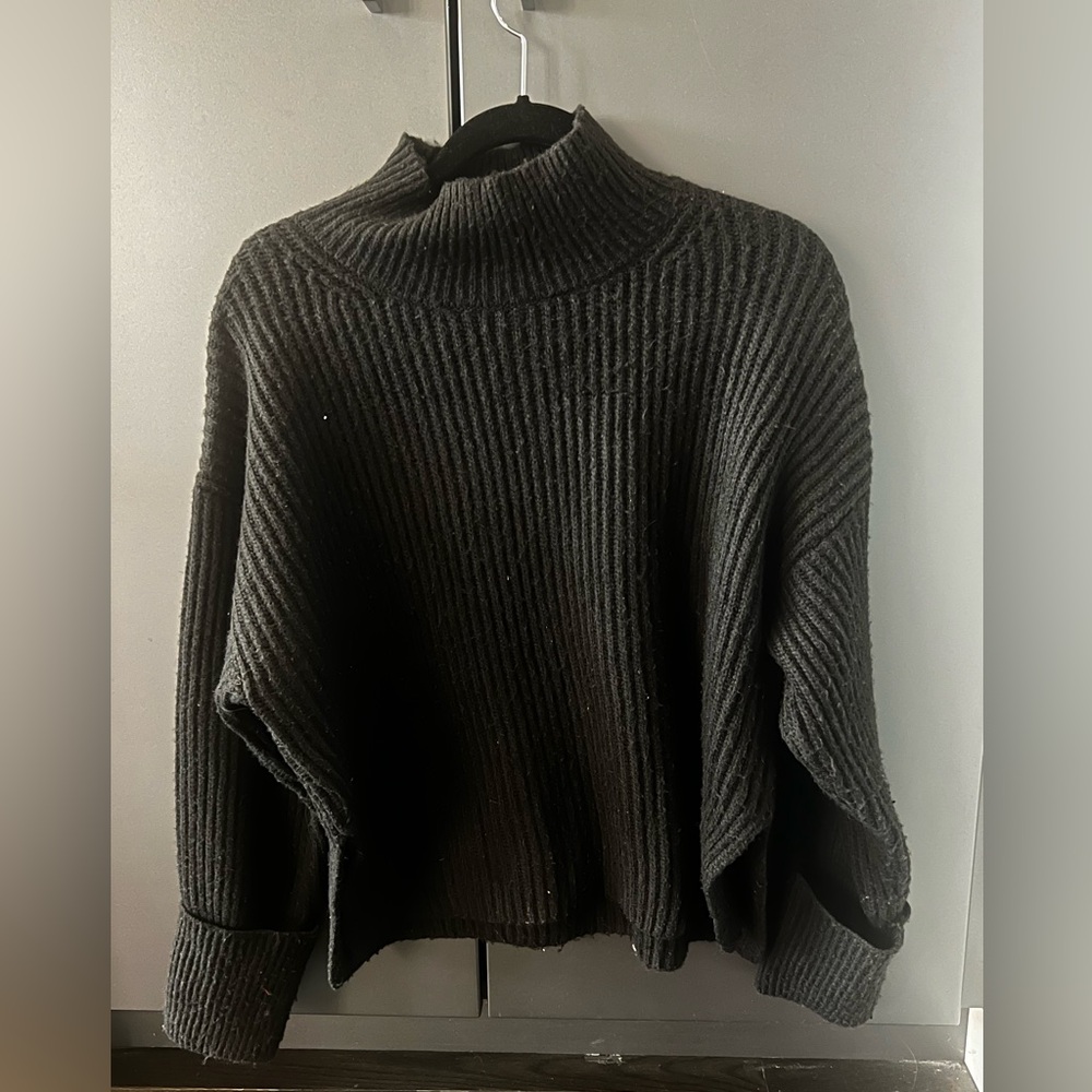 Top Shop black ribbed sweater